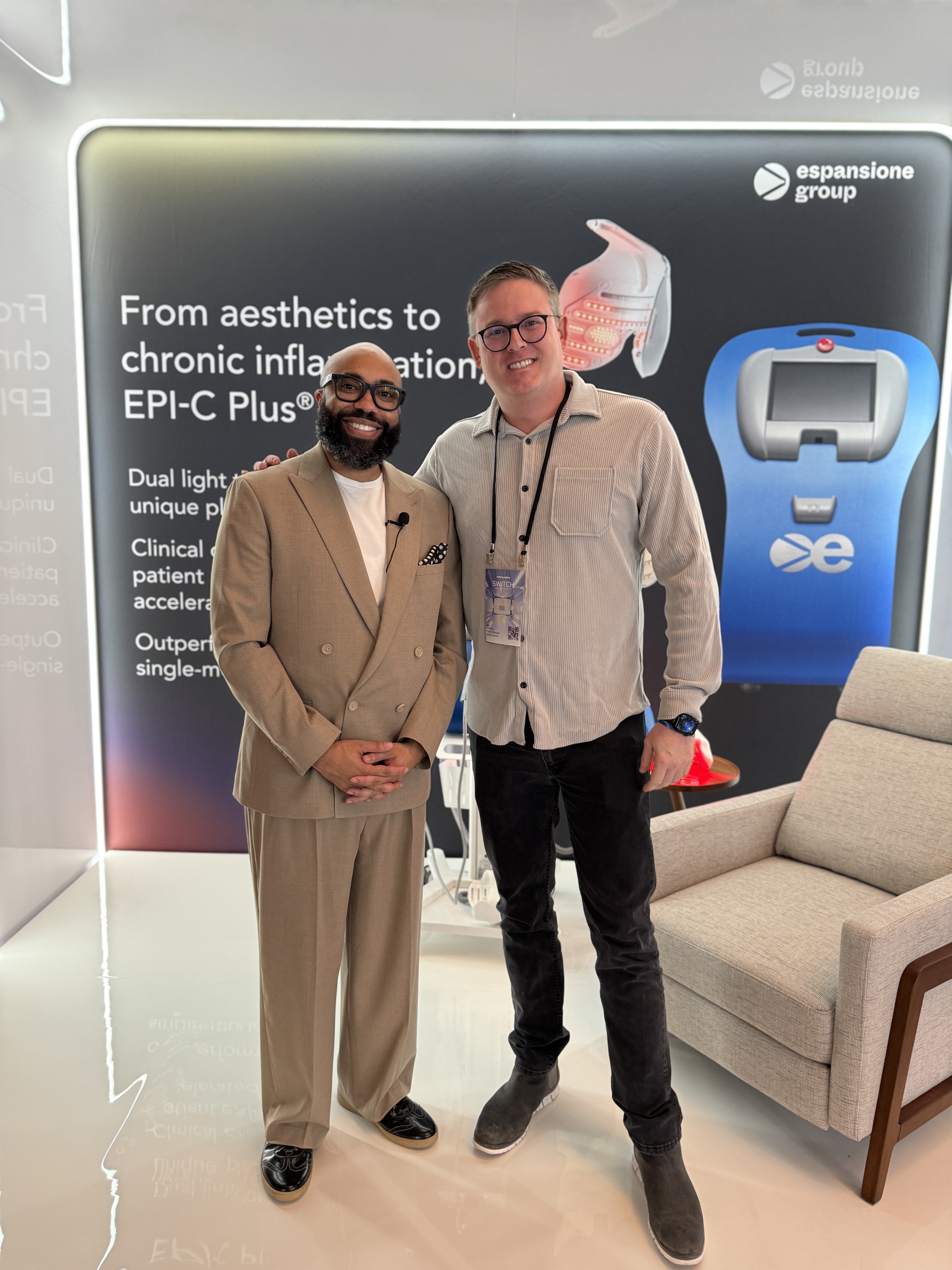 Dr. Darryl Glover, Optometrist, and Josh Olberding, National Director of Technology at EssilorLuxottica