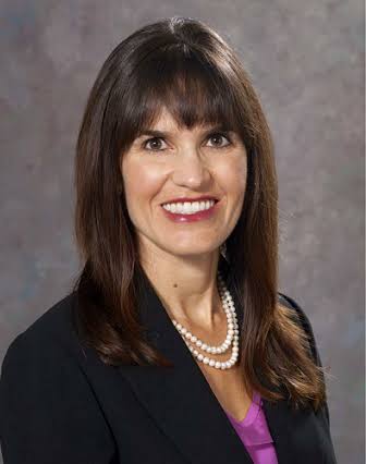 From Scleral Lenses to Mindful Leadership: Dr. Melissa Barnett on Innovation, Burnout and Impact in Optometry Scleral lenses